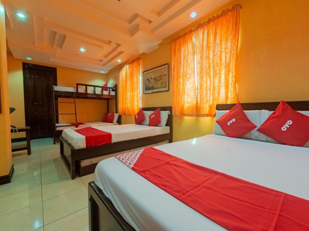 Rooms R Us - Voyagers Palace Puerto Princesa Exterior foto